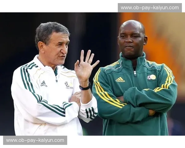 传奇对决：哈尔姆与佐加，足球史上的不朽篇章